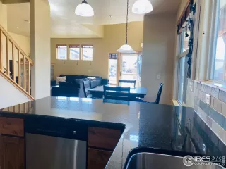 Photo #6: 909505 Listing 