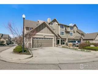 Photo #2: 909534 Listing