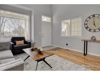 Photo #3: 909571 Listing