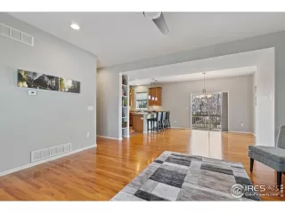 Photo #5: 909577 Listing 