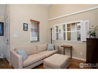 Photo #1: 909678 Listing