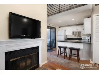 Photo #3: 909678 Listing