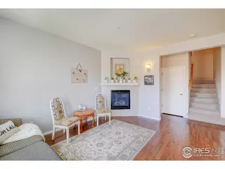 Photo #4: 909701 Listing