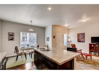 Photo #1: 909704 Listing