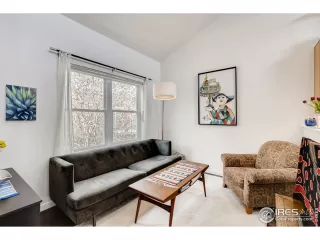 Photo #3: 909767 Listing 