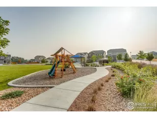 Photo #6: 909809 Listing