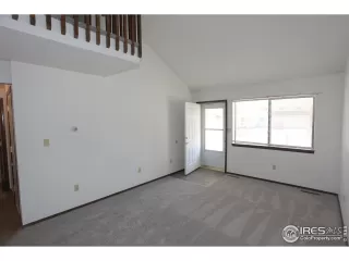 Photo #3: 909847 Listing