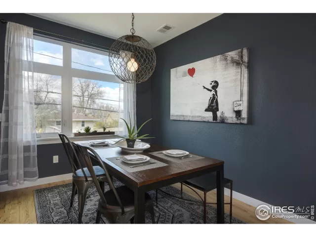 MLS: 909858 Condo For Sale