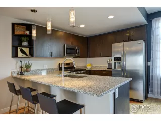 Photo #2: 909858 Listing