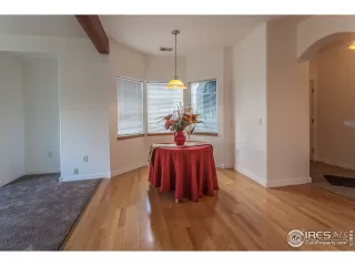 Photo #6: 909873 Listing 