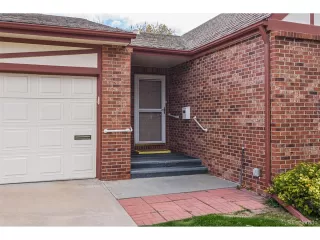 Photo #1: 9098931 Listing