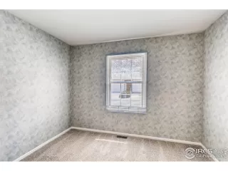 Photo #2: 909929 Listing