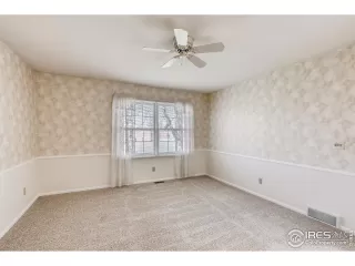 Photo #5: 909929 Listing