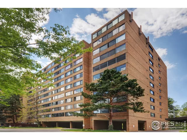 MLS: 909941 Condo For Sale