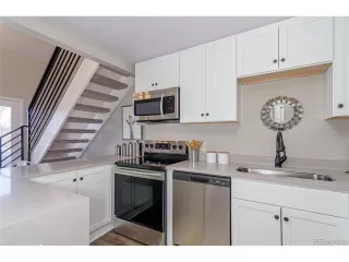 Photo #3: 9099593 Listing 