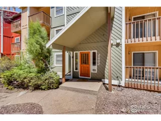 Photo #1: 909998 Listing