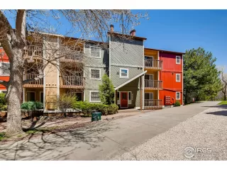 Photo #2: 909998 Listing