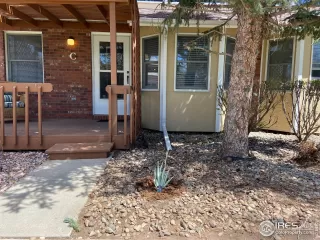 Photo #6: 910006 Listing