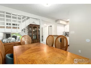 Photo #5: 910091 Listing