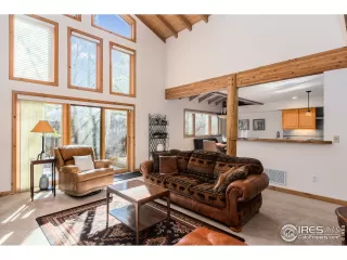 Photo #4: 910239 Listing