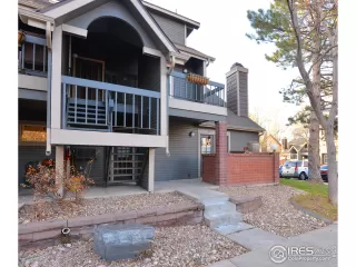 Photo #2: 910243 Listing