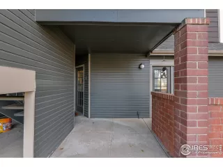 Photo #3: 910243 Listing