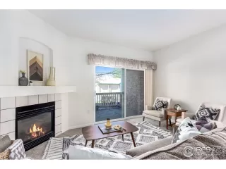 Photo #2: 910250 Listing