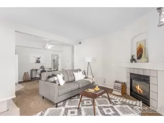 Photo #3: 910250 Listing