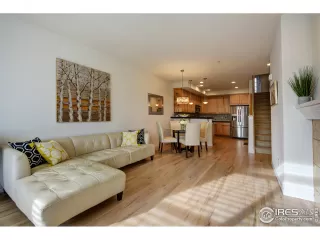 Photo #1: 910264 Listing