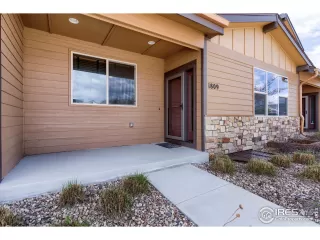 Photo #4: 910322 Listing