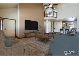 Photo #5: 910322 Listing