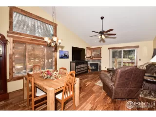 Photo #4: 910443 Listing