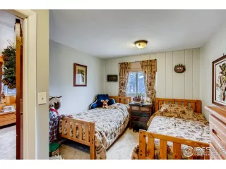 Photo #6: 910489 Listing