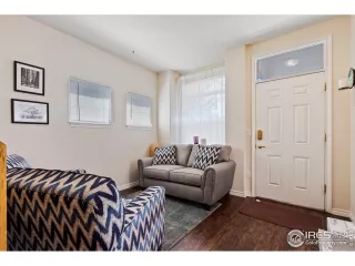 Photo #4: 910534 Listing