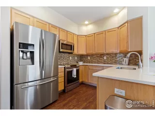 Photo #6: 910534 Listing