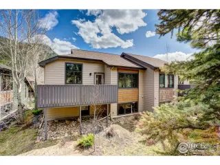 Photo #2: 910552 Listing