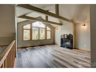 Photo #4: 910552 Listing