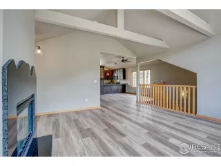 Photo #5: 910552 Listing