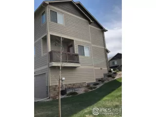 Photo #4: 910588 Listing