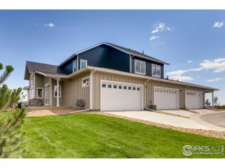 Photo #4: 910654 Listing