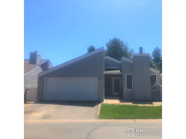 MLS: 910685 Condo For Sale