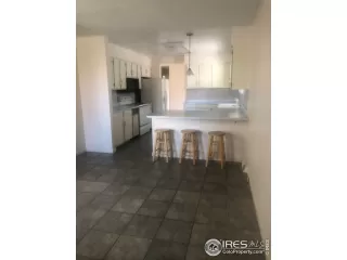 Photo #3: 910685 Listing