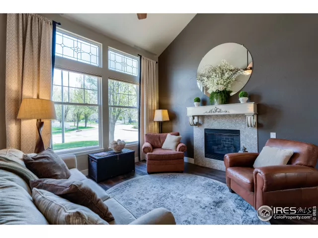 MLS: 910714 Condo For Sale