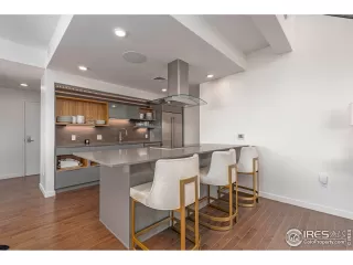 Photo #4: 910734 Listing