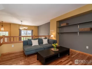 Photo #6: 910780 Listing