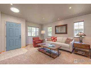 Photo #3: 910790 Listing