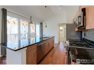 Photo #6: 910813 Listing 