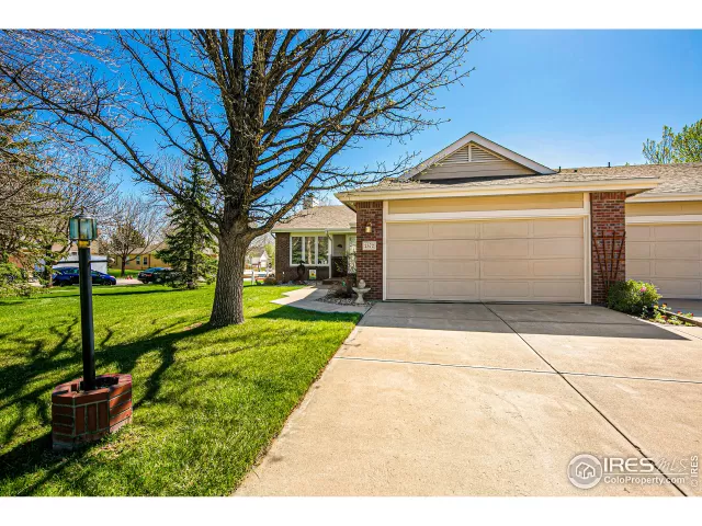 MLS: 910825 Condo For Sale