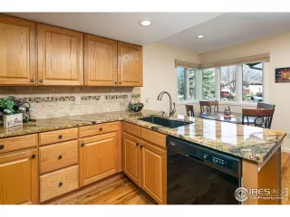 Photo #4: 910825 Listing 