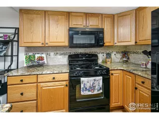 Photo #6: 910825 Listing 